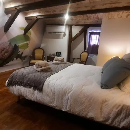 L'ostal De 4*